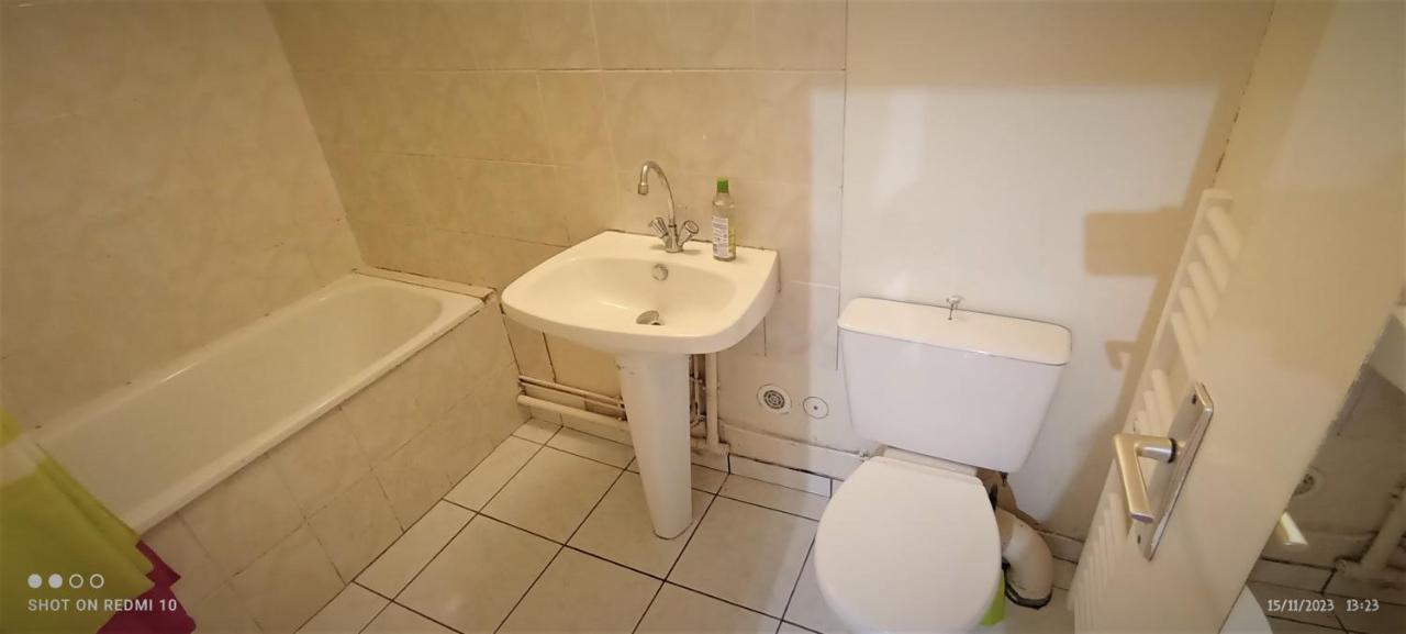 Appartement Au Calme Avec Wifi Limoges Luaran gambar